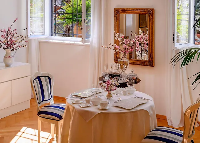 Palace Schoen Milesi - Esense Of Prestige - Private Pool - Old Money Style Luxury - Walking Distance To The Old Town, The And Amenities - Buralux 스플리트