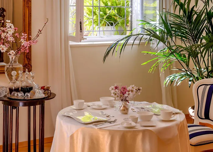 Palace Schoen Milesi - Esense Of Prestige - Private Pool - Old Money Style Luxury - Walking Distance To The Old Town, The And Amenities - Buralux 4* 스플리트